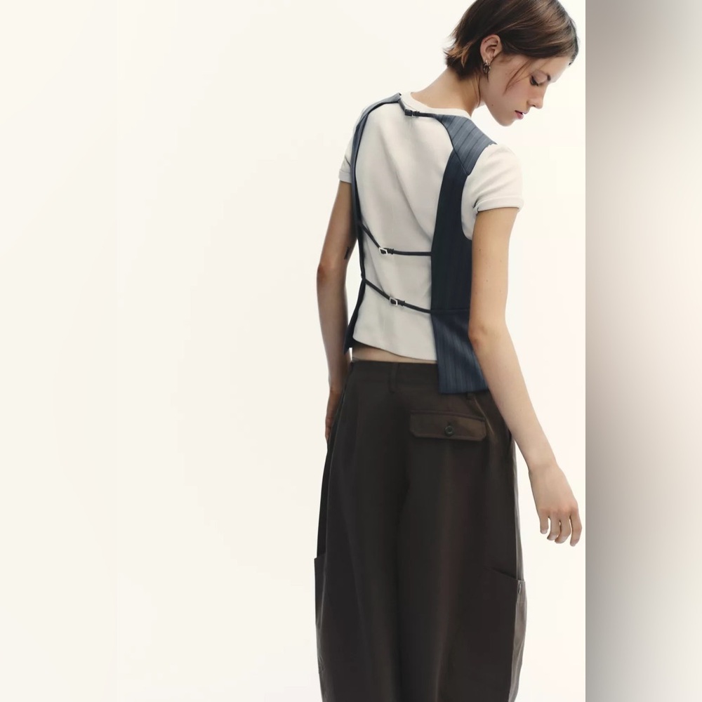 ZARA PINSTRIPE TOP VEST - Picture 5 of 8